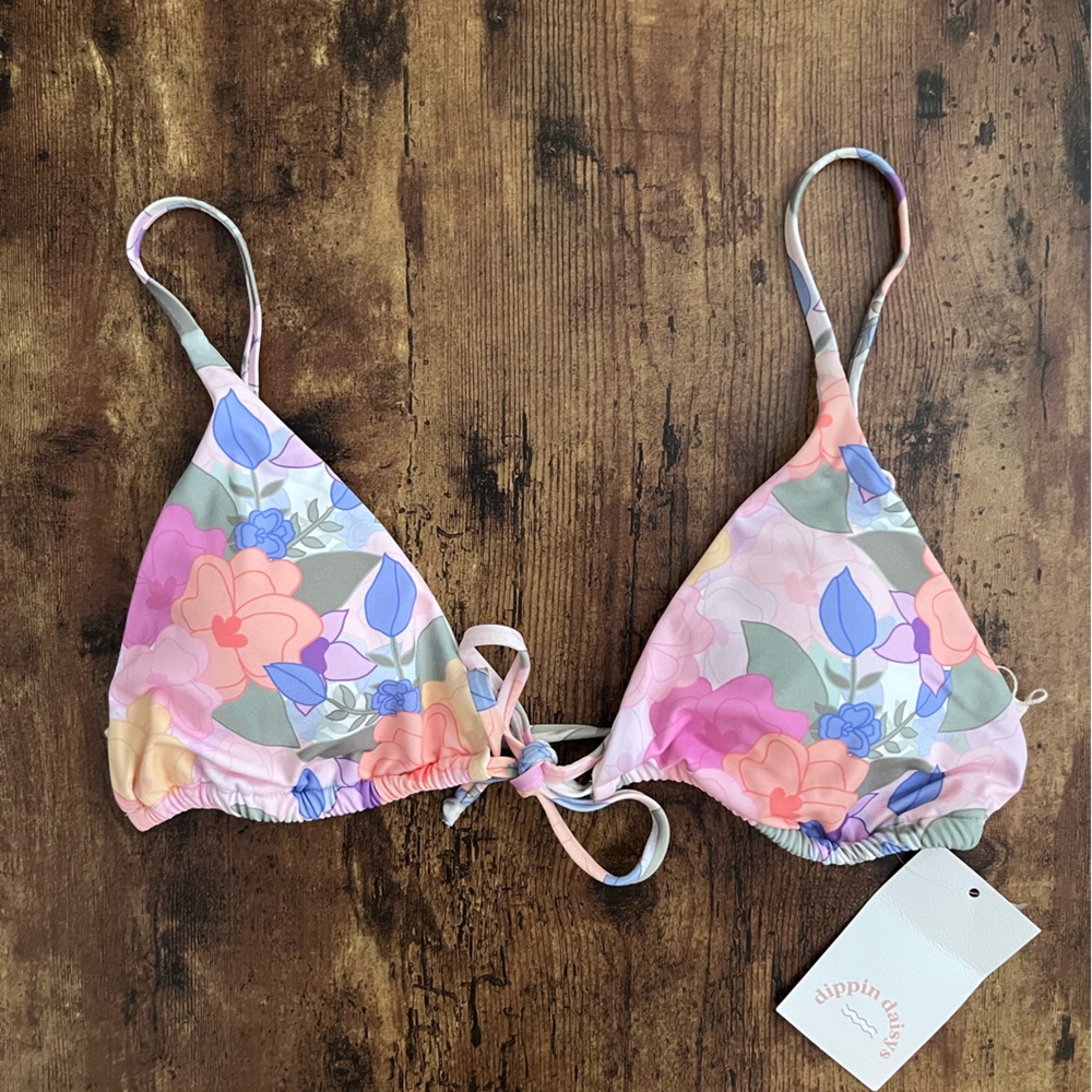 Dippin’ Daisys Cove Top Large NWT